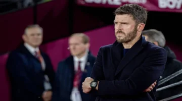 رصد جديد مانشستر يونايتد يتجه للاعب تشيلسي السابق